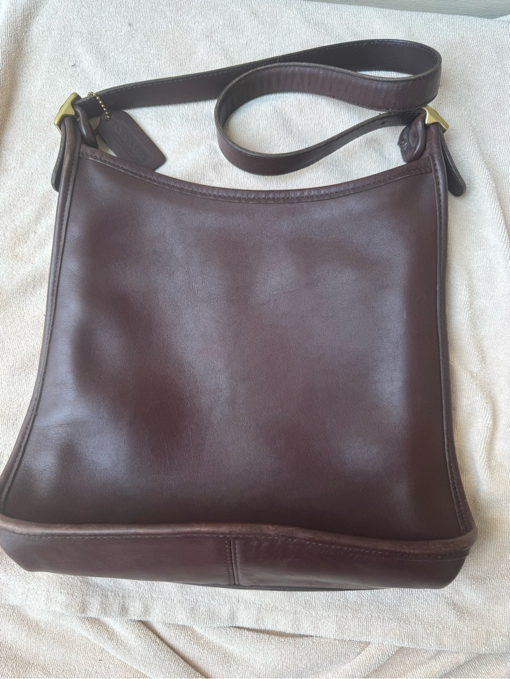 Vintage Coach Andrea Slim Shoulder Mahogany K9V-9073